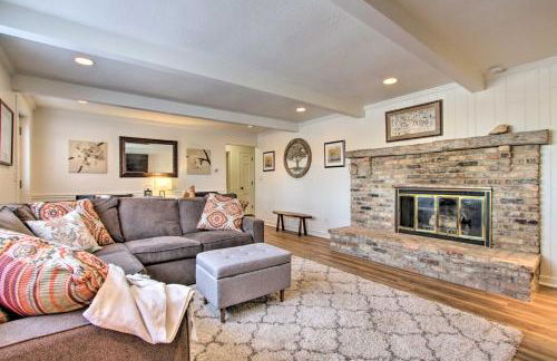 Cozy Rochester Retreat about 3 Mi to Mayo Clinic! - Foto 1