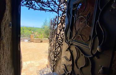 Magnífico Castillo privado, elevado en la roca - Foto 28