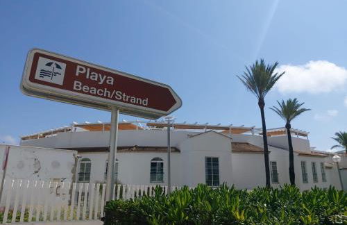 YourHouse Sol i Mar 2 beach apartment - Photo 34