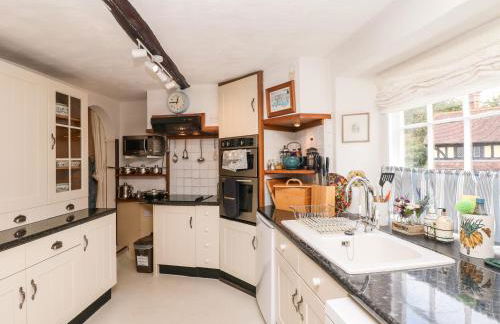 Castle View - Photo 10