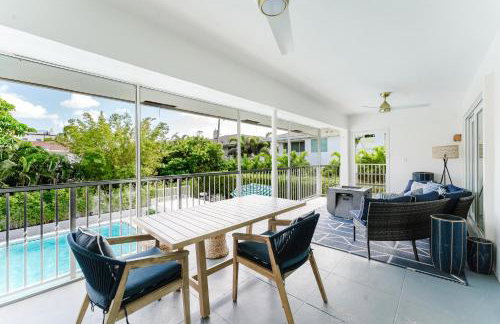 Aureum Stay Beachside Two Bedroom with Pool near Boca Beach - Foto 36