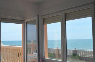 Oasis en la playa: piscina y relax - Foto 21