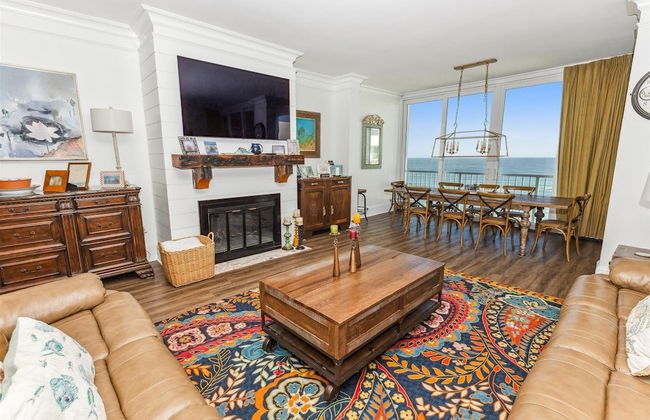 Shoreline Towers 1124 3 Bedroom Condo by RedAwning - Photo 1