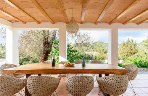 7 Bedroom Villa with Pool - 5mins walk to Cala Llonga Beach - Can Ramon - Foto 9