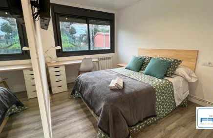 Amplia casa de 9 hab, Cabral. - Foto 1