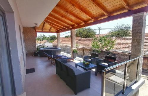 Modern penthouse Ivan with rooftop swimming pool and jacuzzi - Foto 14