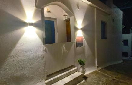 Aggelos & Melina Studios - Enjoy sunset from Aggelos! - Photo 18