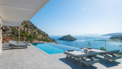 Villa Paganos - Foto 1