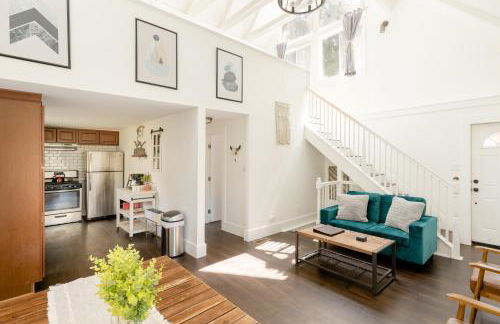 Sprocket Hollow Treetop A-Frame Log Cabin - Foto 15