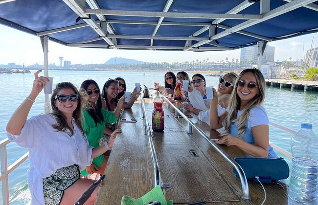 Aluguer de barco privado Pedal Cruises Valencia Barcos de Ciclismo - Foto 3