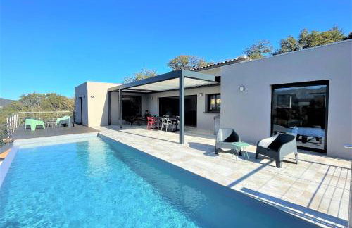 Villa Montinu Di Caramontinu - Foto 1