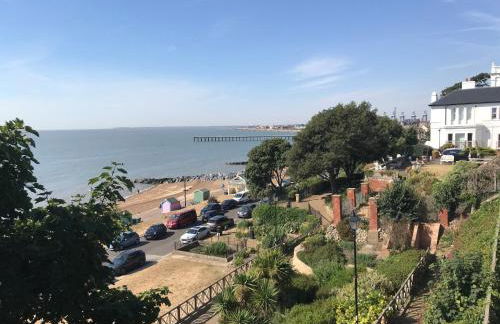 Luxurious Beach House with spectacular sea views - Foto 35