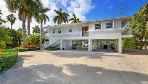 Waterfront Luxury Home With Pool And Boat Dock 3 Bedroom Home by RedAwning - Foto 3