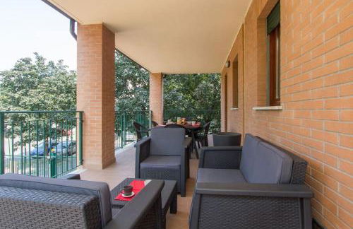 A TERRACE ON THE PARK - Photo 2