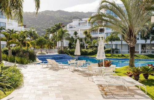 Cobertura em Resort Pé na Areia com Piscina Hidro - Foto 51