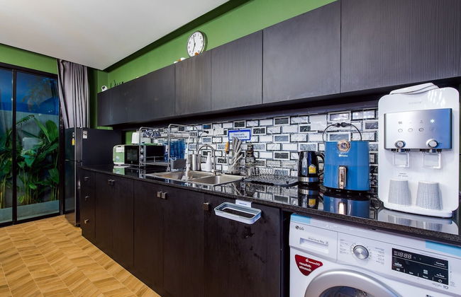 Baandomedoodao Pool Villa Cha-Am - Photo 26