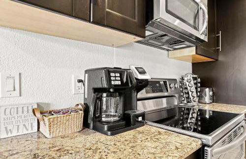 El Sueno Retreat - Pool and Spa Oasis - Foto 18