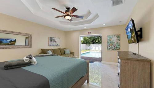 Home with pool by Dream Vacation - Foto 1