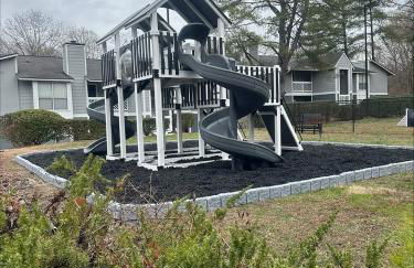 Landing Spectacular 1BD Gym Pool - Photo 26