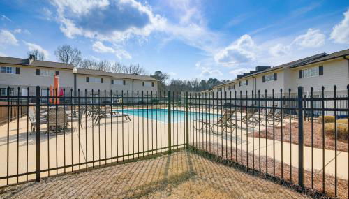 Condo with Pool Walk to University of Mississippi! - Foto 3