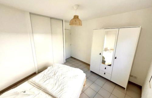 Apartment - Close to Tramway - Foto 14