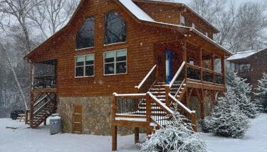 Riverfront Blue Jay Cabin - Foto 2