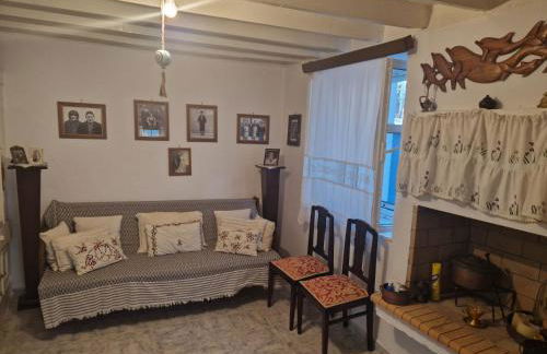Lesvos Traditional Preserved House - Photo 22