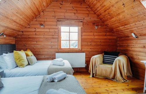 Finlodge- Pet-Friendly Scandinavian Cabin - Photo 42