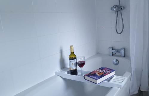 Cheerful Snowdonia cottage,garden snug, mountain views, sleeps 4, near zip world - Foto 23