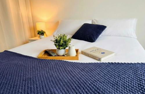 Rare Find Brand New & Fully Equipped Studio - Foto 3