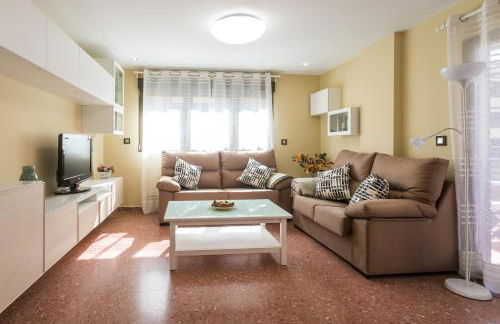 ApartUP Mestalla Home - Photo 2