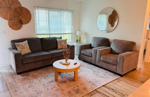 Beautiful home with large pool! Close to the beach! - Foto 10