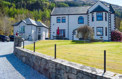 Outlander Glencoe at Creag an-t Sionnaich Glencoe Ballachulish Highlands Near Fort William - Foto 21