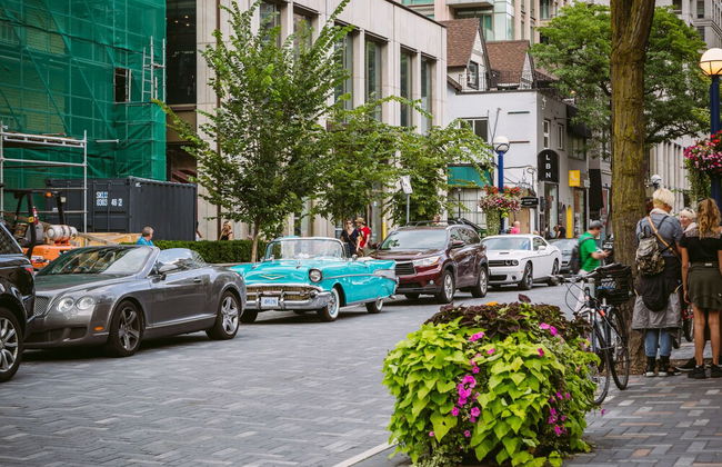 QuickStay Yorkville Condo - Yonge & Bloor - Photo 33