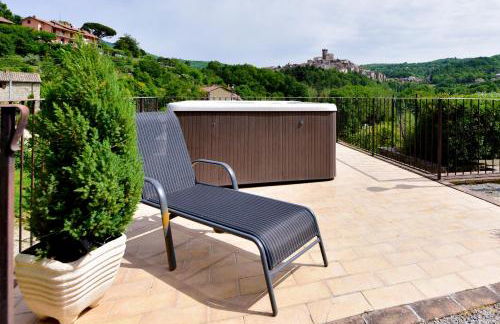 Agriturismo Castello delle Fornaci - Private Summer Jacuzzi - Foto 36