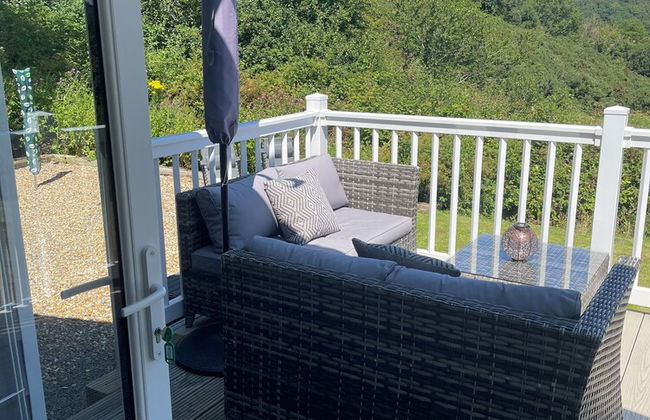 Private Chalet in New Quay With Stunning Views - Photo 28