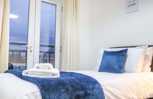 3Bedroom EnSuite SofaBed Sleeps upto 6 Contractors Families Long or Short Stay Free Parking WIFI - Foto 58