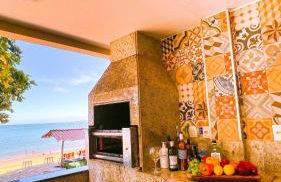 Casa com pes na areia em Iriri - ES - Foto 1