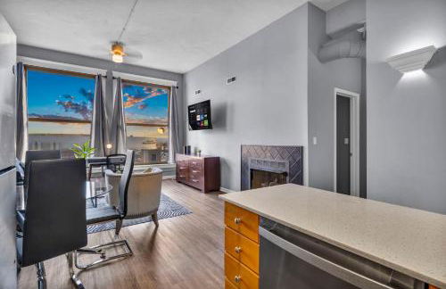 1BR Loft Sauna & Walk to Theater & Campus - Photo 15