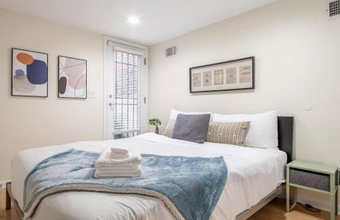 Gem off of 14th St NW Near U St & Logan Circle - Foto 2