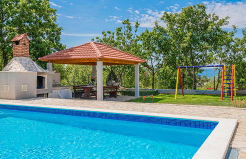 Five-Bedroom Holiday Home In Blato Na Cetini - Photo 8