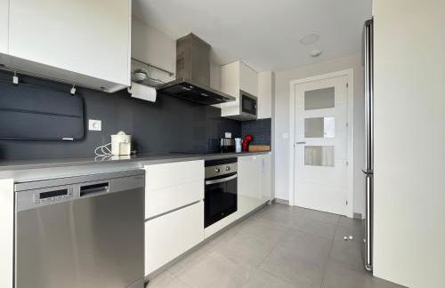 Los Álamos Breeze - 3BR Beach Apt - Free Parking - Salt Pool - Next to the Beach - Foto 23