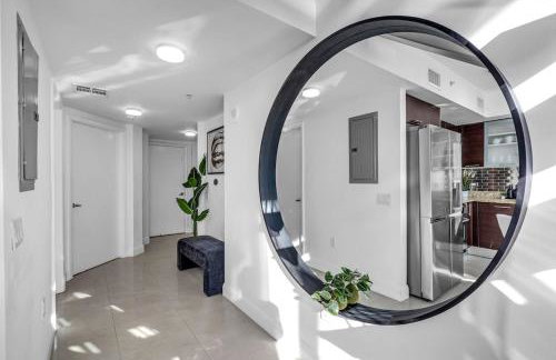 Luxury 2BD Corner Loft with Stunning Miami River View - Foto 5