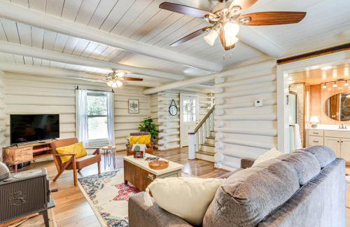 Dog-Friendly Hiawassee Cabin Near Lake and Hiking - Foto 6