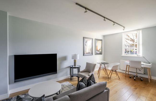 Luxurious Private One Bedroom Apartment - Foto 1