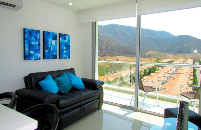 Apartamentos SOHO Style - Con Balcón SMR228A - Photo 10