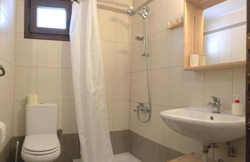 Stone house under a rock Kukos - Foto 9