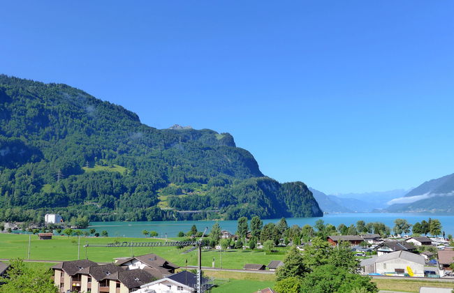 2 bedroom Apartment in Brienz - Photo 23