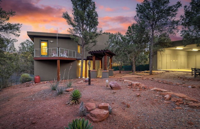 Cathedral View by Avantstay Pool Table + Hot Tub - Photo 46