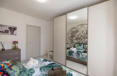 k10 Luxury House, Pool, Jacuzzi, Gym, Sauna, Private garden - Foto 22